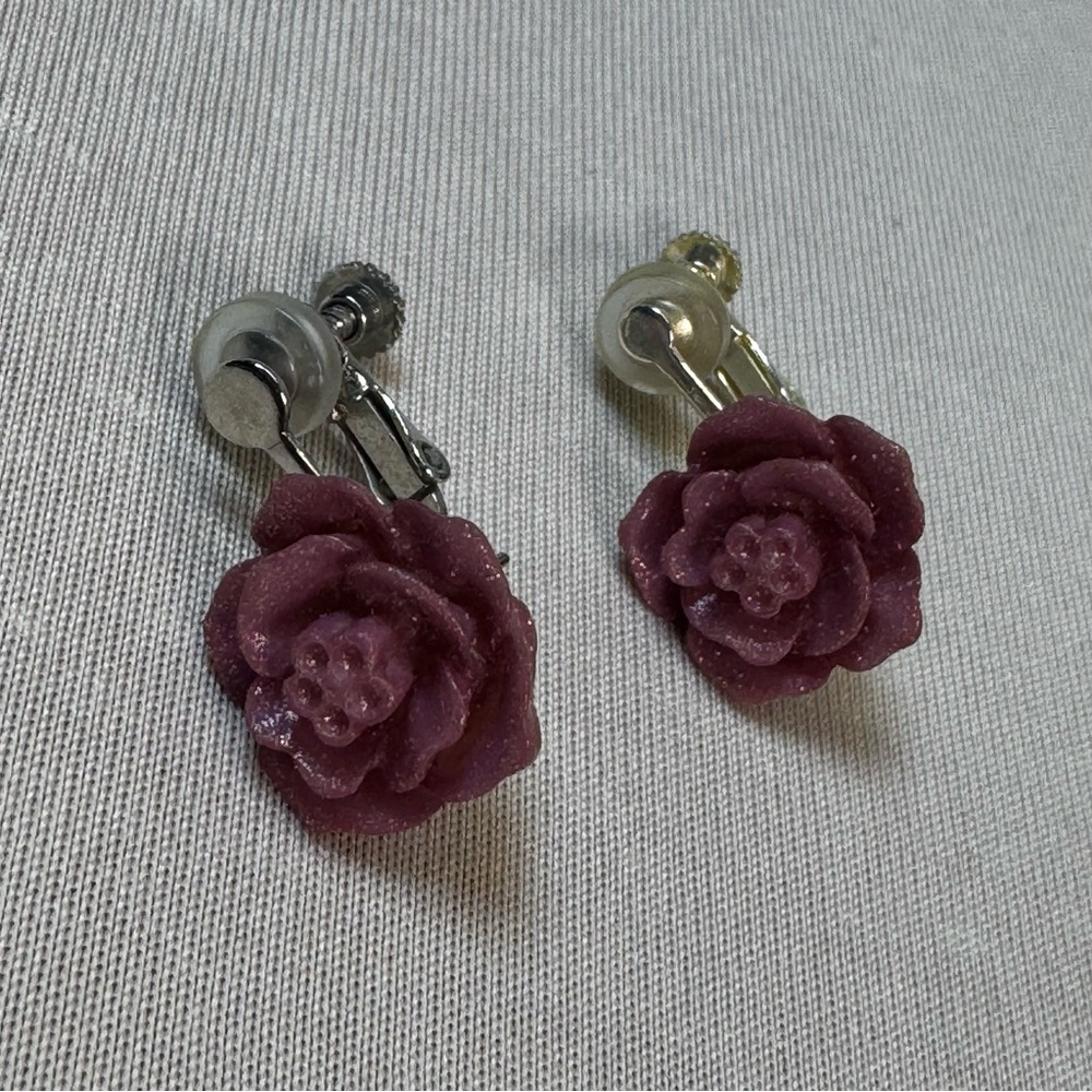 Unbranded Purple Rose Clip-On‎ Earrings